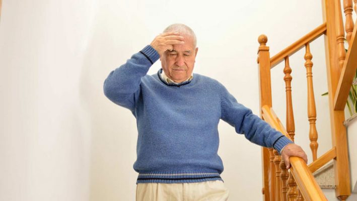 Triệu chứng đau đầu chóng mặt cảnh báo tình trạng mỡ máu cao