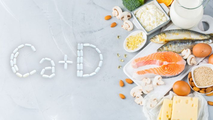 Canxi và vitamin D đặc biệt quan trọng đối với người cao tuổi