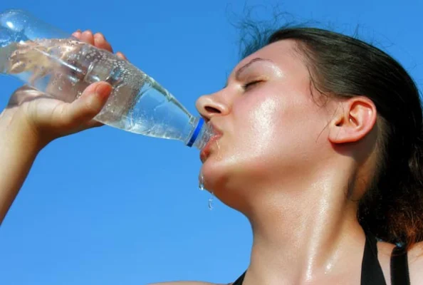 Mất điện giải qua mồ hôi